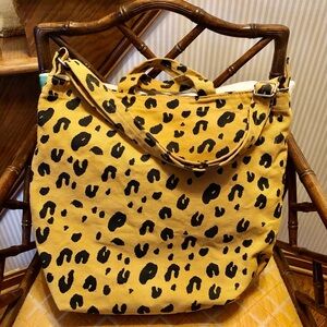 BAGGU brand leopard/cheetah print tote bag